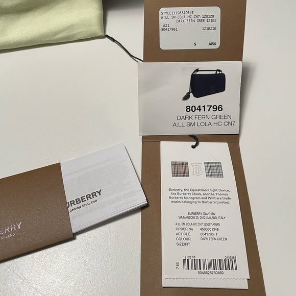 Burberry handbag - Used twice - Picture 8 of 8